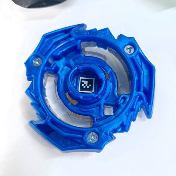Beyblade Burst Turbo SlingShock Wonder Valtryek V4 12 Volcanic-S silver blue - Picture 6 of 8
